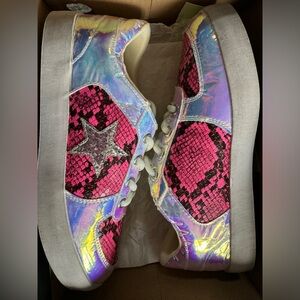 Silver/ pink sparkle star sneakers size 3M Brand NEW